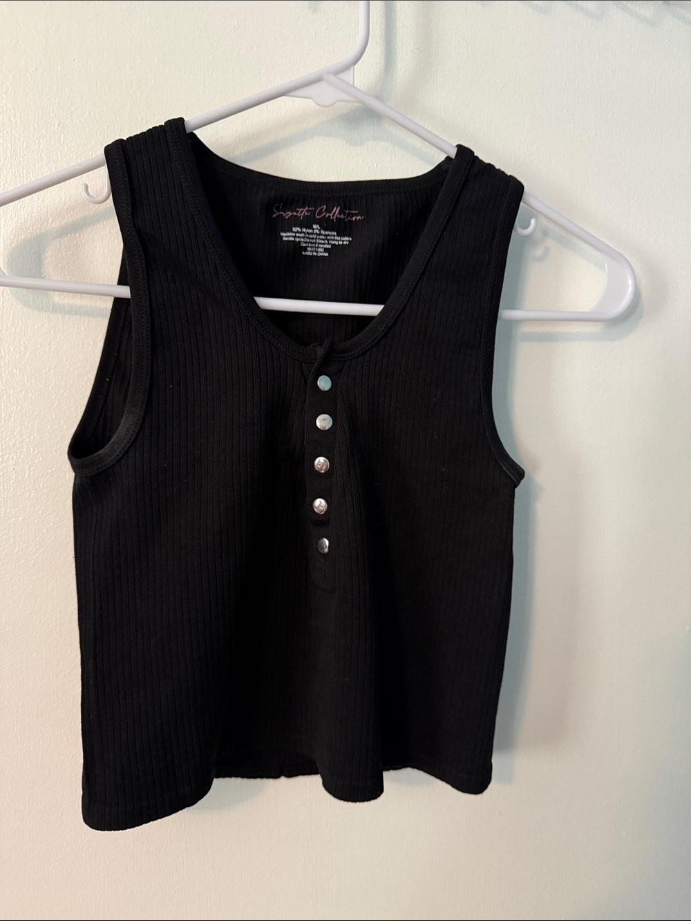 Suzette Black Ribbed Snap Front Cropped Tank